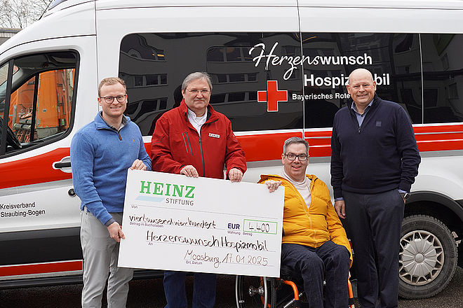 Spendenübergabe Heinz Stiftung